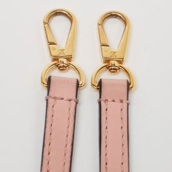 مملوكة مسبقًا Louis Vuitton Rose Poudre Monogram Canvas Locky BB Bag