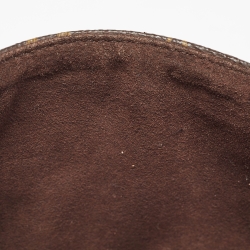 مملوكة مسبقًا Louis Vuitton Monogram Canvas Pochette Metis Bag