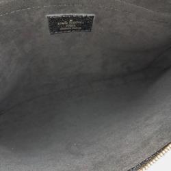 مملوكة مسبقًا Louis Vuitton Black Monogram Canvas Daily Clutch Bag