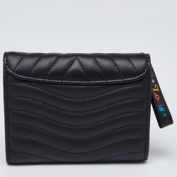 مملوكة مسبقًا Louis Vuitton Black Leather New Wave Compact Wallet