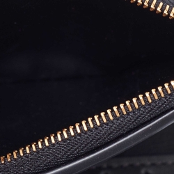 مملوكة مسبقًا Louis Vuitton Black Leather New Wave Compact Wallet