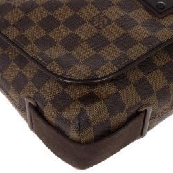 مملوكة مسبقًا Louis Vuitton Damier Ebene Brooklyn GM Messenger Bag