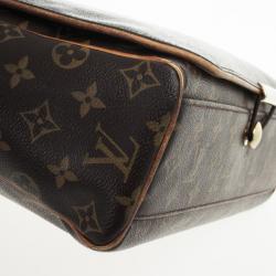 مملوكة مسبقًا Louis Vuitton Monogram Canvas Abbesses Messenger Bag
