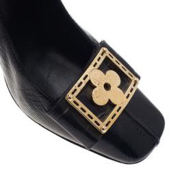 مملوكة مسبقًا Louis Vuitton Black Patent Fleur Pumps Size 38