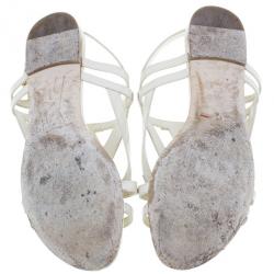 مملوكة مسبقًا Louis Vuitton Cream Patent Leather Crossing Flat Sandals Size 41