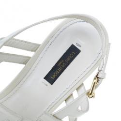 مملوكة مسبقًا Louis Vuitton Cream Patent Leather Crossing Flat Sandals Size 41