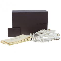 مملوكة مسبقًا Louis Vuitton Cream Patent Leather Crossing Flat Sandals Size 41