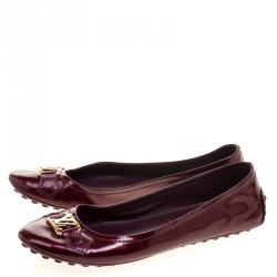 Pre Owned حذاء باليرينا فلات أوكسفورد لوي فيتون جلد أمارنت عنابي لامع مقاس 37.5