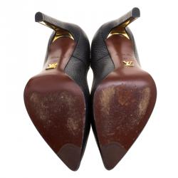 Pre Owned Louis Vuitton Black Pebbled Leather Pumps Size 37