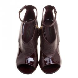 Pre Owned حذاء بوت لوي فيتون جلد إيبي أحمر بوردوه وجلد لامع مقدمة مفتوحة بحزام للكاحل مقاس 37.5