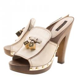 Pre Owned Louis Vuitton Cream Leather Rhodes Studded Platform Peep Toe Mules Size 37.5