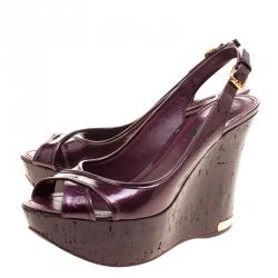 مملوكة مسبقًا Louis Vuitton Amarante Patent Vernis Leather Pantheon Slingback Sandals Size 38