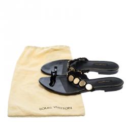 مملوكة مسبقًا صندل فلات لوي فيتون بحلقة اصبع جلد وسويدي مرصع أسود مقاس 36