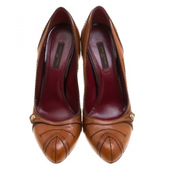 مملوكة مسبقًا Louis Vuitton Cognac Stitched Leather Pumps Size 37.5