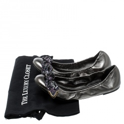 Pre Owned حذاء فلات بالية لوي فيتون أميوليت ترتر وجلد ميتالك مق اس 40.5