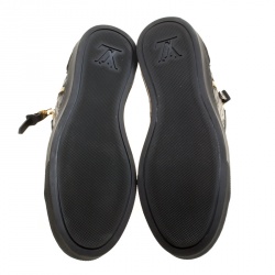 مملوكة مسبقًا Louis Vuitton Black Monogram Empreinte Leather Punchy High Top Sneakers Size 36