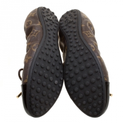 Pre Owned حذاء فلات باليه لوي فيتون مجعد تفاصيل فيونكة جلد لامع أسود وكانفاس مونوغرامي