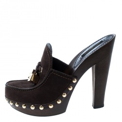 Pre Owned Louis Vuitton Brown Nubuck Dice Clogs Size 36