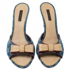 مملوكة مسبقًا حذاء سلايدز لوي فيتون فيونكة دنيم مونوغرامي أزرق مقاس 40