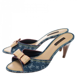 مملوكة مسبقًا حذاء سلايدز لوي فيتون فيونكة دنيم مونوغرامي أزرق مقاس 40