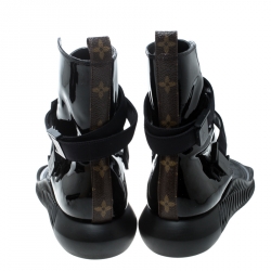 Pre Owned Louis Vuitton Black/Brown Patent Leather and Monogram Canvas Ankle Strap Sandals Size 39