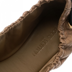 مملوكة مسبقًا Louis Vuitton Beige Foil Leather Sprouse Bow Detail Scrunch Ballet Flats Size 37.5