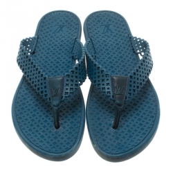 مملوكة مسبقًا Louis Vuitton Blue Perforated Rubber Tattoo Thong Sandals Size 41