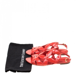 مملوكة مسبقًا Louis Vuitton Coral Pink Patent Leather Springtime Flat Sandals Size 39