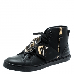 مملوكة مسبقًا بوت رياضي خفيف لوي فيتون تصميم كاراكورام بنشي جلد أسود مقاس 41