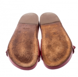 مملوكة مسبقًا Louis Vuitton Burgundy Epi Leather Marina Buckle Detail Flat Slides Size 40