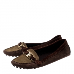 مملوكة مسبقًا حذاء لوفرز لوي فيتون أكسفورد سويدي ثلاثي اللون مقاس 40.5