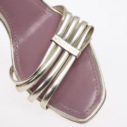 مملوكة مسبقًا Louis Vuitton Gold Leather Strappy Mules Size 38.5