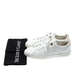 Pre Owned حذاء رياضي لوي فيتون جلد نقشة التمساح أبيض مقاس 38