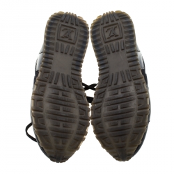 مملوكة مسبقًا Louis Vuitton Black Mesh And Leather Runaway Lace Up Sneakers Size 38.5