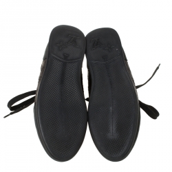 مملوكة مسبقًا Louis Vuitton Black Monogram Satin And Leather Lace Up Sneakers Size 38