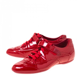 مملوكة مسبقًا Louis Vuitton Red Patent Leather Brogue Velcro Strap Sneakers Size 36