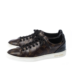 مملوكة مسبقًا Louis Vuitton Brown/Black Monogram Canvas and Patent Leather Frontrow Low Top Sneakers Size 40