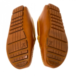 Pre Owned حذاء لوفرز لوي فيتون سليب أون جلد بني مقاس 37