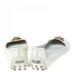 Pre Owned حذاء باليرينا فلات لوي فيتون جلد لامع أبيض مقاس 37.5