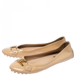 Pre Owned حذاء فلات باليه لوي فيتون أكسفورد جلد لامع بيج مقاس 35.5