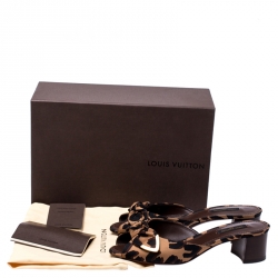 مملوكة مسبقًا صندل لوي فيتون ستيفين سبروس كعب سميك قماش مطبوع نقشة الفهد مقاس 37