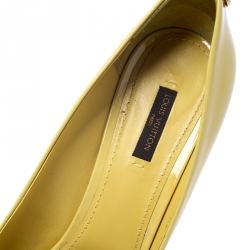 Pre Owned حذاء كعب عالي لوي فيتون او ريالي! مقدمة مفتوحة نعل سميك جلد لامع أصفر مقاس 39.5