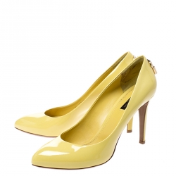 Pre Owned حذاء كعب عالي لوي فيتون او ريالي! مقدمة مفتوحة نعل سميك جلد لامع أصفر مقاس 39.5