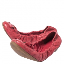 Pre Owned Louis Vuitton Red Monogram Mahina Leather Bow Scrunch Ballet Flats Size 37.5