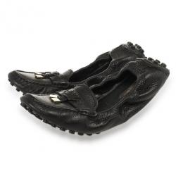 مملوكة مسبقًا Louis Vuitton Black Leather Lemon Loafers Size 38.5