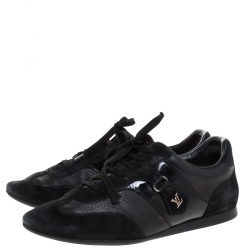 مملوكة مسبقًا Louis Vuitton Black Suede Leather Low Top Sneakers Size 38
