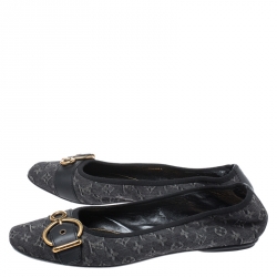 Pre Owned Louis Vuitton Grey Mini Monogram Canvas And Black Leather Buckle Detail Square Toe Ballet Flats Size 40