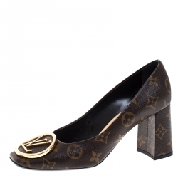 Louis Vuitton Gold Metallic Foil Leather Madeleine Square Toe Pumps Size  37.5 Louis Vuitton | The Luxury Closet