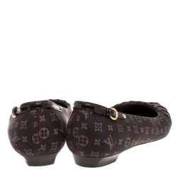 مملوكة مسبقًا حذاء فلات باليه لوي فيتون كانفاس مونوغرامي بني مقاس 39.5