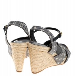 Pre Owned Louis Vuitton Blue/White Denim Monogram And Patent Espadrilles Wedge Sandals Size 39